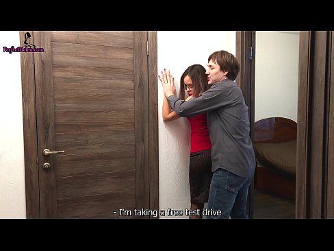 ❤️ Sexy Realtor sensually jerks his pussy and fucks while selling his apartment - Krempai ️❌ ❌❤